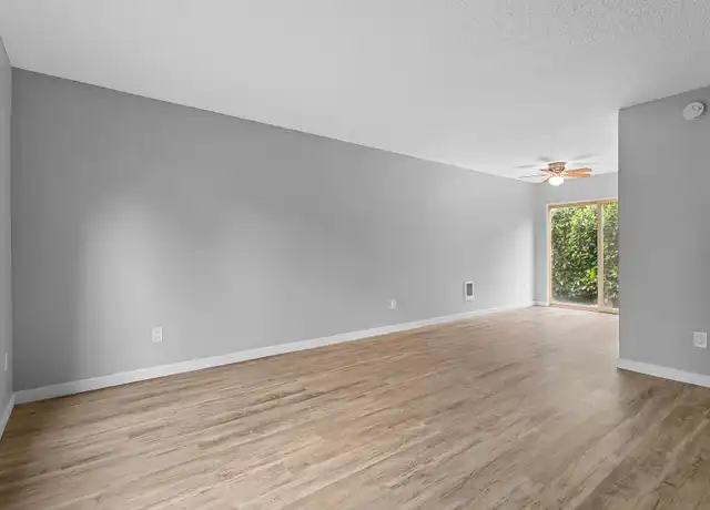 Property at Maple Grove Court - 3025 SE Maple St, Portland, OR, 97267, 2 beds, 1 bath, [object Object]