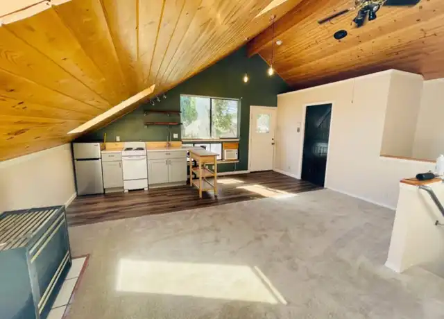Property at 331 Kevin Ct, Auburn, CA, 95603, 1 bed, 1 bath, [object Object]