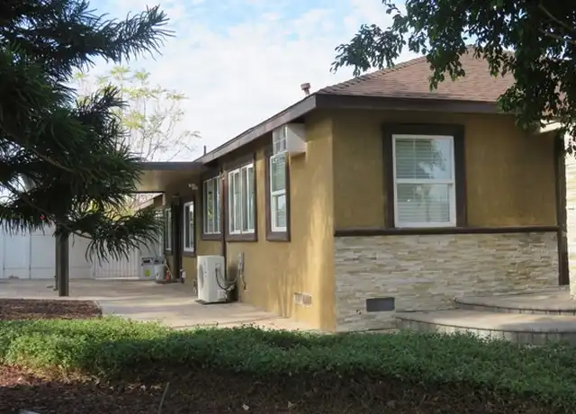 Property at 924 Wyval Ave Unit 102, Corona, CA, 92882, 1 bed, 1 bath, [object Object]