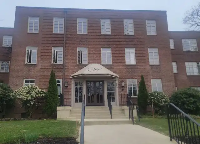 Property at 869 Farmington Ave #102, West Hartford, CT, 06119, 2 beds, 1 bath, [object Object]