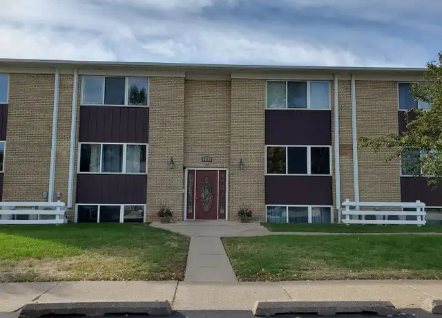 Property at 101 18th Ave N Unit 4, Clinton, IA, 52732, 2 beds, 1 bath, [object Object]