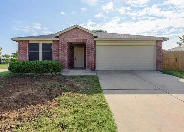 Property at 8401 Seven Oaks Ln, Denton, TX, 76210, 4 beds, 2 baths, [object Object]