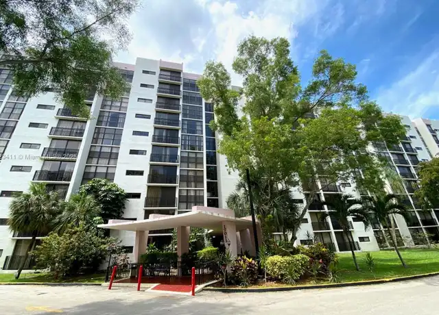 Property at 17011 N Bay Rd #711, Sunny Isles Beach, FL, 33160, 1 bed, 1.5 baths, [object Object]