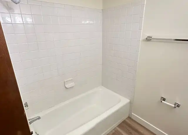 Property at 326 W Kenwood Dr Unit 02, Bloomington, IN, 47404, 1 bed, 1 bath, [object Object]