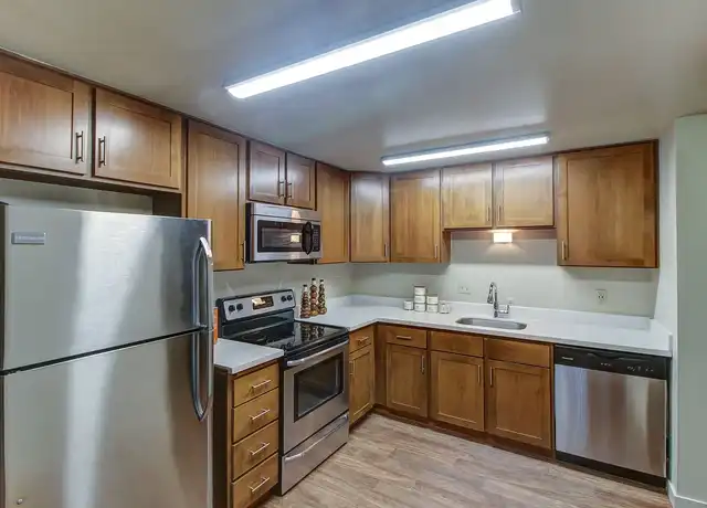 Property at Park 3025 - 3025 NE 137th St, Seattle, WA, 98125, 1 bed, 1 bath, [object Object]