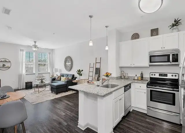 Photo of 714 Court St, Portsmouth, VA 23704