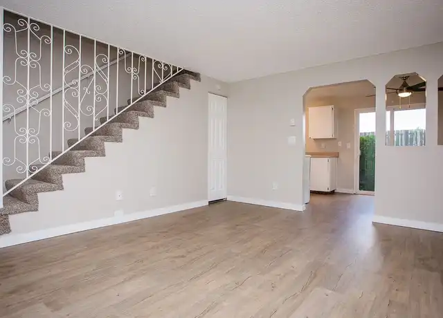 Property at Somerset West - 18205 NW Bronson Rd, Portland, OR, 97229, 2 beds, 1 bath, [object Object]