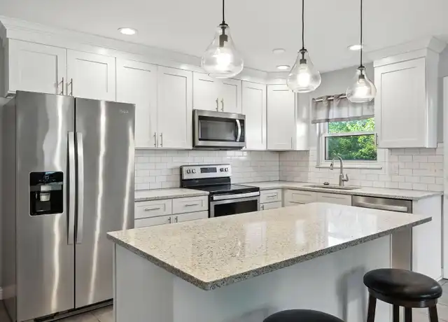 Property at 1314-1316 Cambrian Ct Unit 1314, Columbus, OH, 43220, 2 beds, 1 bath, [object Object]