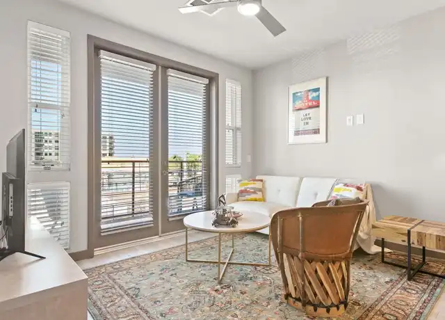 Property at North 2nd Avenue 400 - N 2nd Ave Unit 1050047P, Phoenix, AZ, 85003, 2 beds, 1.5 baths, [object Object]