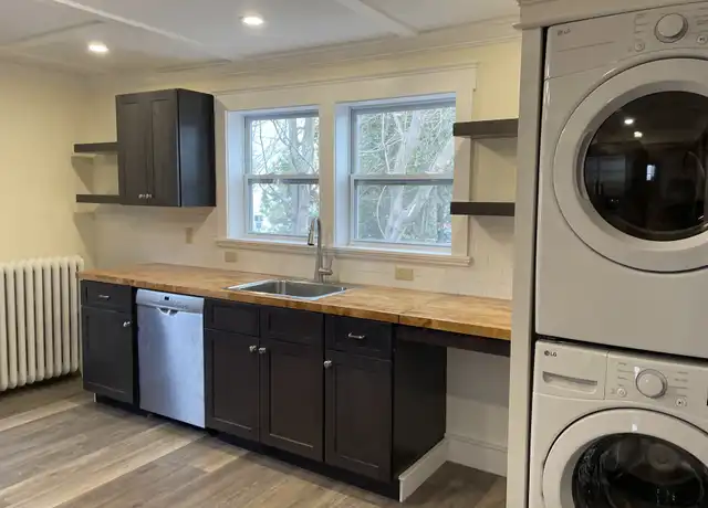 Property at 9 Chase Ln, Burlington, VT, 05401, 4 beds, 2 baths, [object Object]