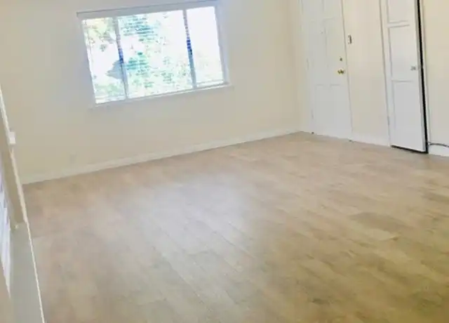 Property at 3709 Cherry Ave, Long Beach, CA, 90807, 1 bed, 1 bath, [object Object]