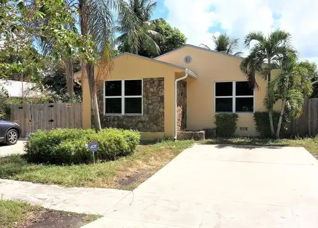 Property at 1123 N 17th Ave, Hollywood, FL, 33020, 2 beds, 1 bath, [object Object]