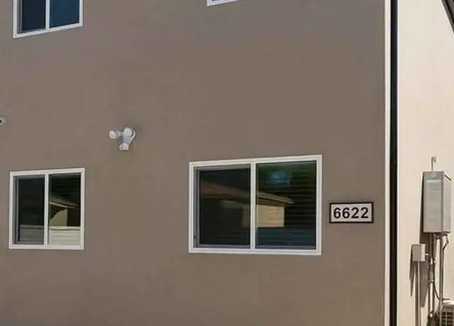 Property at 6622 Blewett Ave, Van Nuys, CA, 91406, 1 bed, 1.5 baths, [object Object]