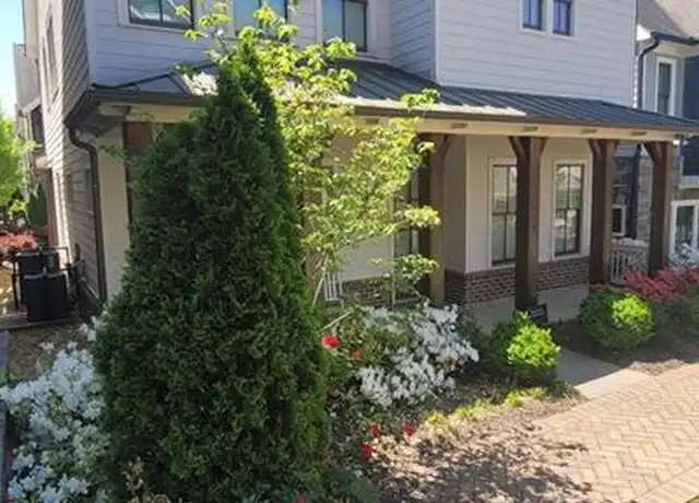 Property at 983 Azalee Wharton Ave NW, Atlanta, GA, 30318, 5 beds, 3.5 baths, [object Object]