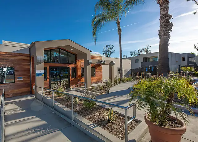 Photo of 1334 W Foothill Blvd, Upland, CA 91786