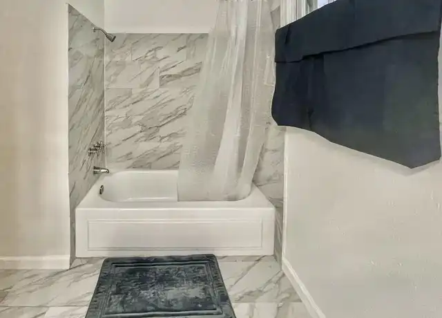 Property at 1451 Stirling Ave, Dallas, TX, 75216, 1 bed, 1 bath, [object Object]