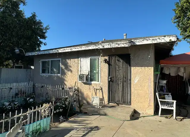 Property at 553 S Linden St Unit 595, Pomona, CA, 91766, 1 bed, 1 bath, [object Object]