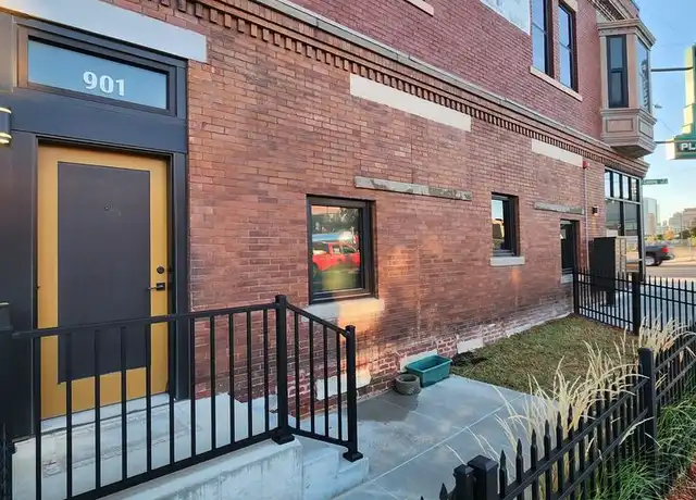 Property at 1624 Cuming St Unit 901, Omaha, NE, 68102, 1 bed, 1 bath, [object Object]