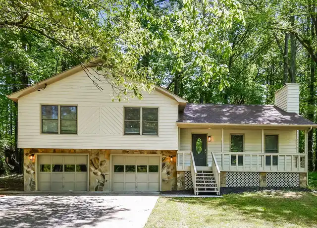 Property at 2984 Leasa Ct, Marietta, GA, 30066, 3 beds, 2 baths, [object Object]