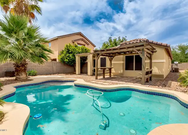 Property at 1283 E Clifton Ave, Gilbert, AZ, 85295, 3 beds, 2 baths, [object Object]