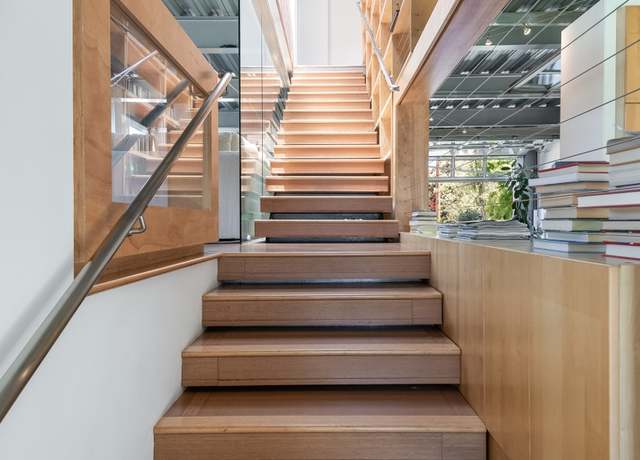 Photo of 1149 Pine Ave, Manhattan Beach, CA 90266