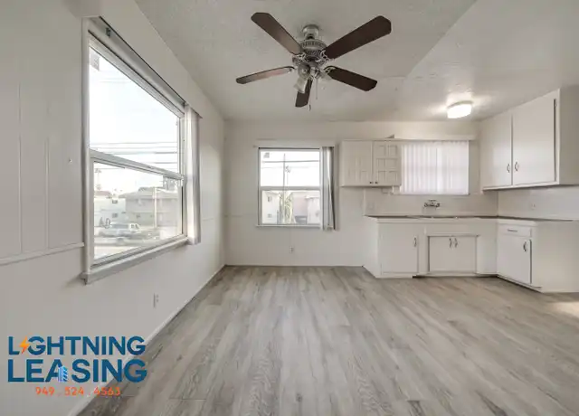 Property at 14759 Vanowen St Unit 4B, Van Nuys, CA, 91405, 2 beds, 1 bath, [object Object]