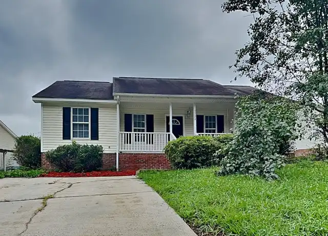 Property at 3724 Capps Hill Dr, Charlotte, NC, 28216, 3 beds, 2 baths, [object Object]