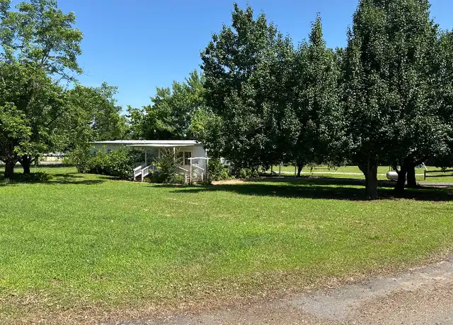 Property at 70 Palm Rd, McAlester, OK, 74501, 3 beds, 2 baths, [object Object]