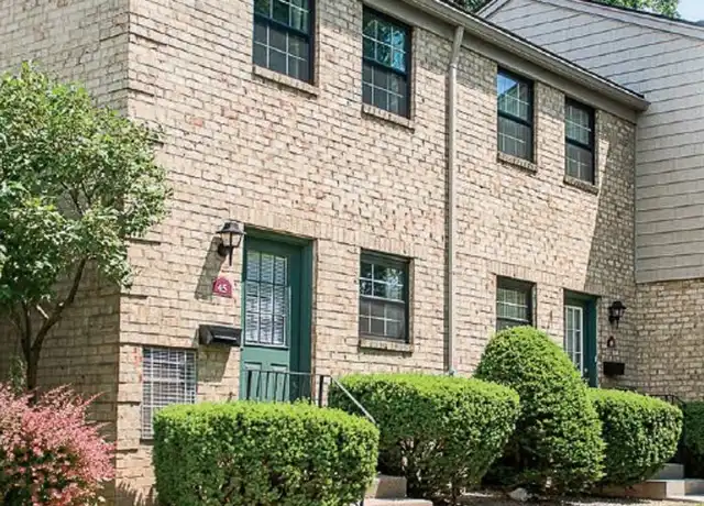 Property at 37 Chartwell Ct, Rochester, NY, 14618, 2 beds, 1.5 baths, [object Object]