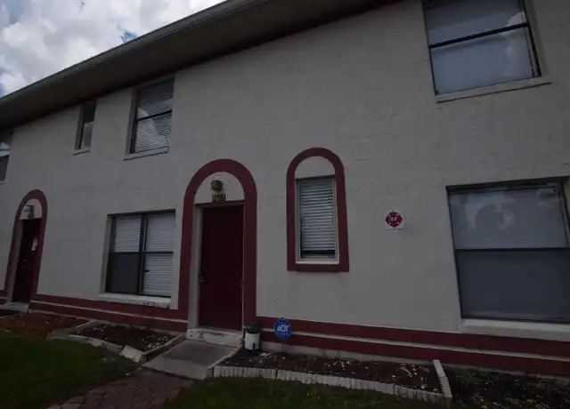 Property at 1621 Sandy Point Sq, Orlando, FL, 32807, 2 beds, 2.5 baths, [object Object]