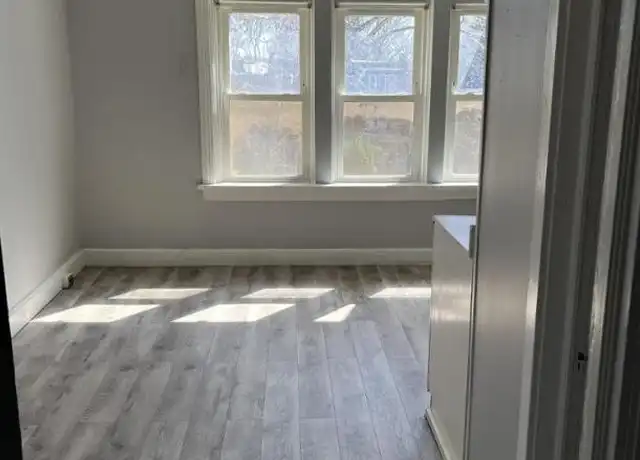 Property at 1726 State St, Harrisburg, PA, 17103, 1 bed, 1 bath, [object Object]
