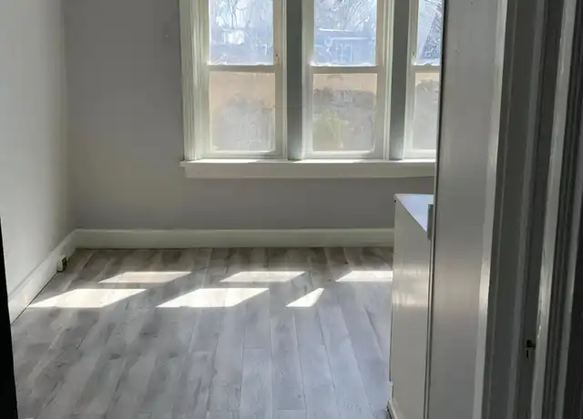 Property at 1726 State St, Harrisburg, PA, 17103, 1 bed, 1 bath, [object Object]