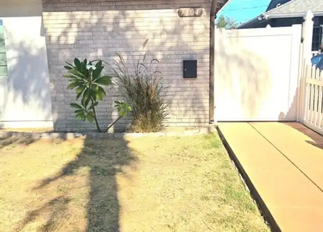 Property at 7104 Beckford Ave, Reseda, CA, 91335, 1 bed, 1 bath, [object Object]