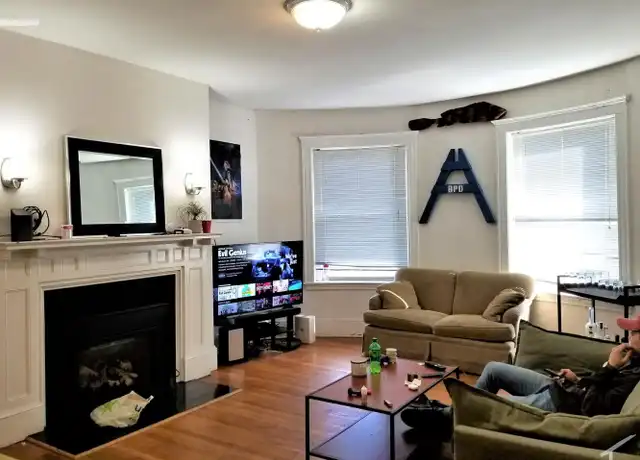 Property at 5 Saint Lukes Rd, Allston, MA, 02134, 4 beds, 1 bath, [object Object]