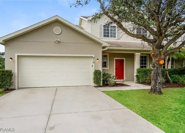 Property at 910 Countess Ave, Lehigh Acres, FL, 33974, 3 beds, 2.5 baths, [object Object]