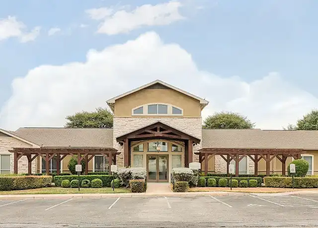 Property at Lakeline Apartments - 3000 N Lakeline Blvd, Leander, TX, 78641, 4 beds, 2 baths, [object Object]