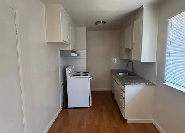 Property at 4222 Central Ave Unit 10, Fremont, CA, 94536, 1 bed, 1 bath, [object Object]