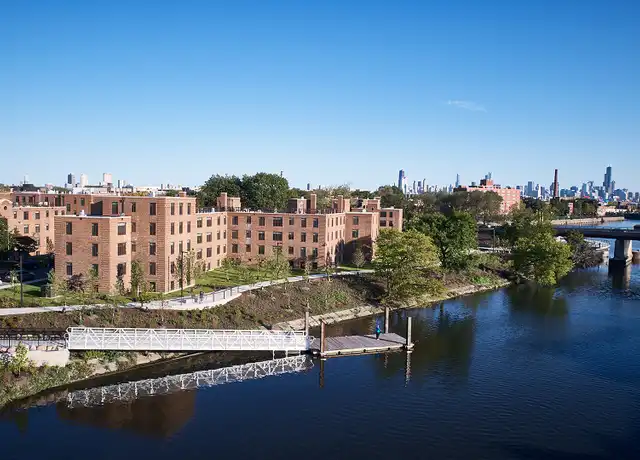 Property at 2755 N Hoyne Ave Unit 201, Chicago, IL, 60647, 2 beds, 1 bath, [object Object]
