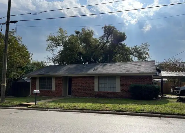 Property at 523 Murray Ave, Rockdale, TX, 76567, 1 bed, 1 bath, [object Object]