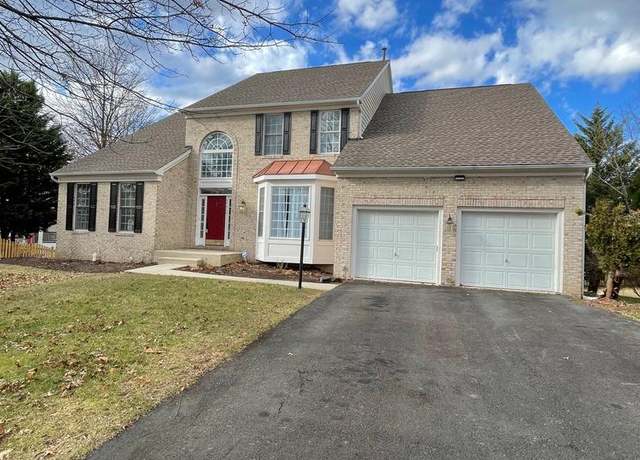 Photo of 25869 Flintonbridge Dr, Chantilly, VA 20152