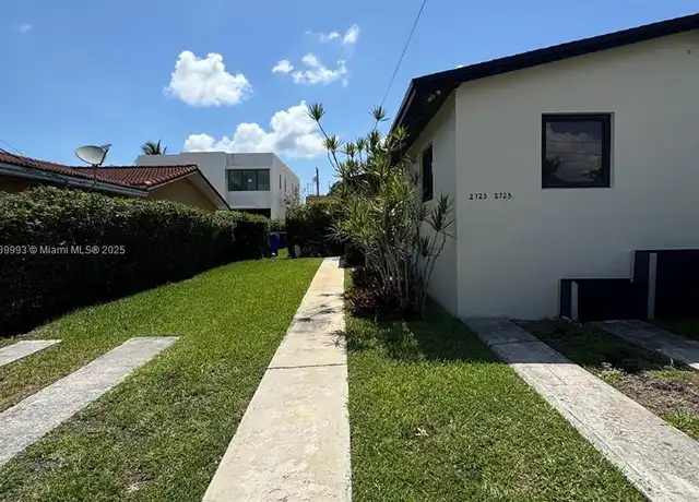 Property at 2723 SW 31st Ct Unit 2, Miami, FL, 33133, 2 beds, 1 bath, [object Object]