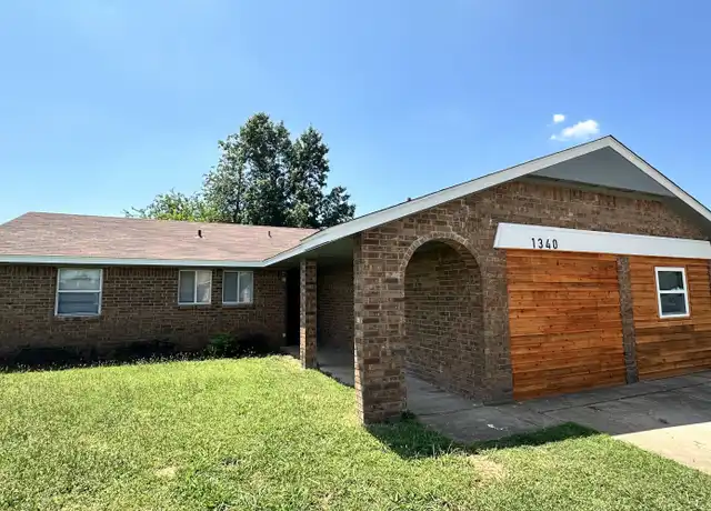 Property at 1340 NW 106th St, Oklahoma City, OK, 73114, 5 beds, 1.5 baths, [object Object]
