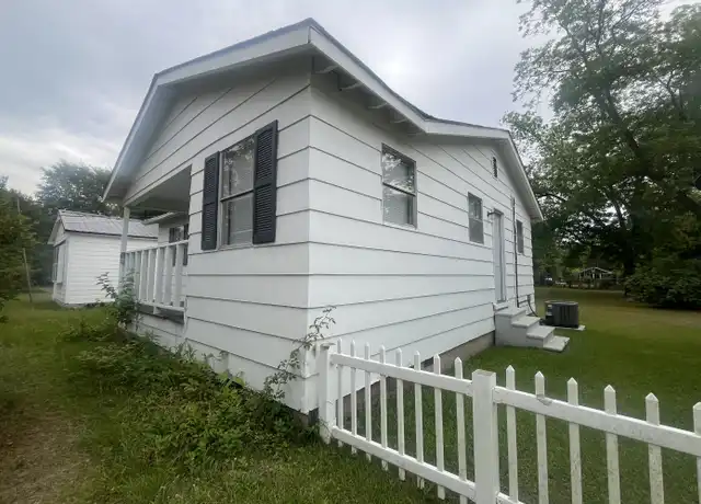 Property at 1318 E 2nd Ave, Albany, GA, 31705, 3 beds, 1 bath, [object Object]