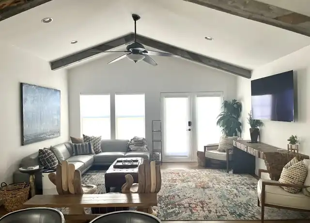 Property at 2075 E Kensington Ave Unit NA, Salt Lake City, UT, 84108, 5 beds, 3 baths, [object Object]