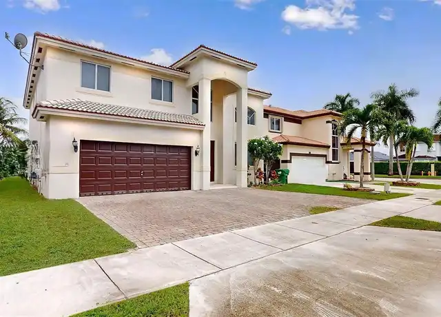 Property at 5622 SW 165th Ct, Miami, FL, 33193, 5 beds, 3 baths, [object Object]