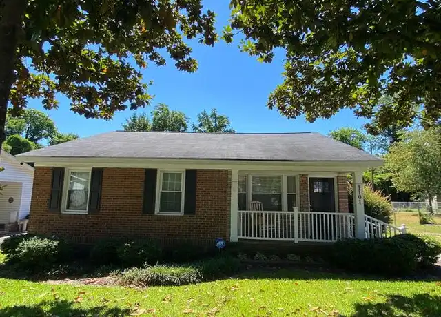 Property at 1101 S Kilbourne Rd, Columbia, SC, 29205, 3 beds, 2.5 baths, [object Object]
