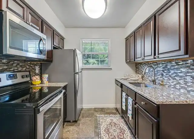 Property at Roberts Mill Apartments and Townhomes - 31 S Church Rd, Maple Shade, NJ, 08052, 1-2 bed, 1-1.5 bath, [object Object]