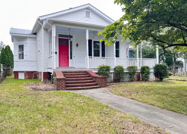 Property at 349 E Pembroke Ave, Hampton, VA, 23669, 2 beds, 1 bath, [object Object]