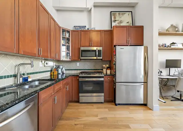 Property at 300 Communipaw Ave #116, Jersey City, NJ, 07304, 1 bed, 1 bath, [object Object]
