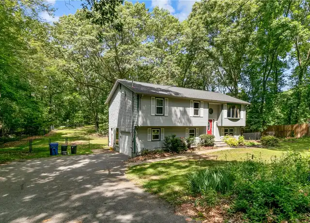 Property at 125 Shippeetown Rd, East Greenwich, RI, 02818, 3 beds, 1.5 baths, [object Object]